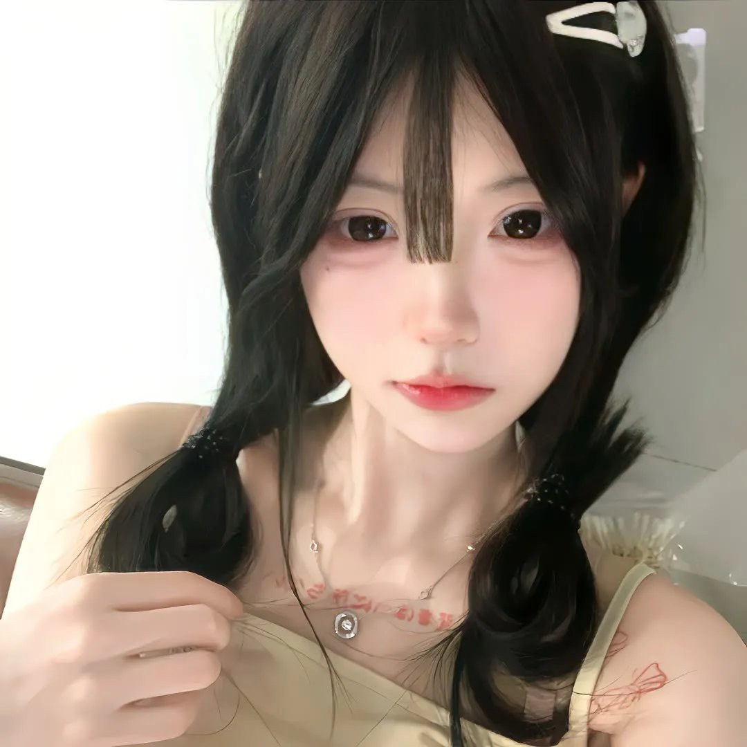 双面艾莉丝